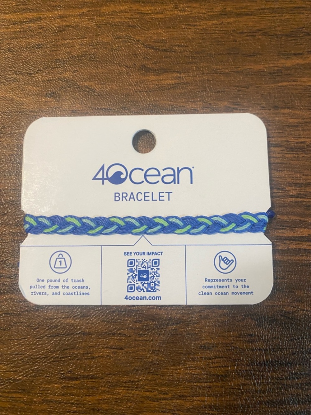 4Ocean Bracelet. Funds ocean cleanup. NWT